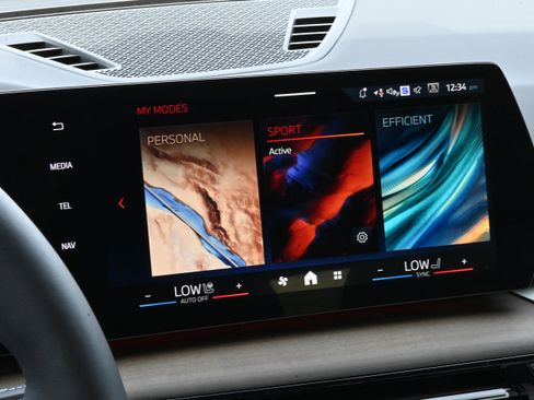 New 2026 BMW X1 xDrive28i w/ Technology Package image 17