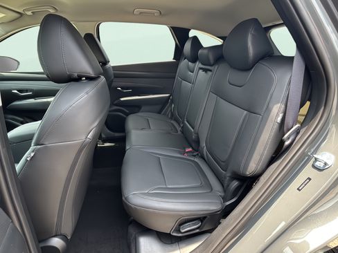 Used 2026 Hyundai Tucson SEL Plus FWD image 19
