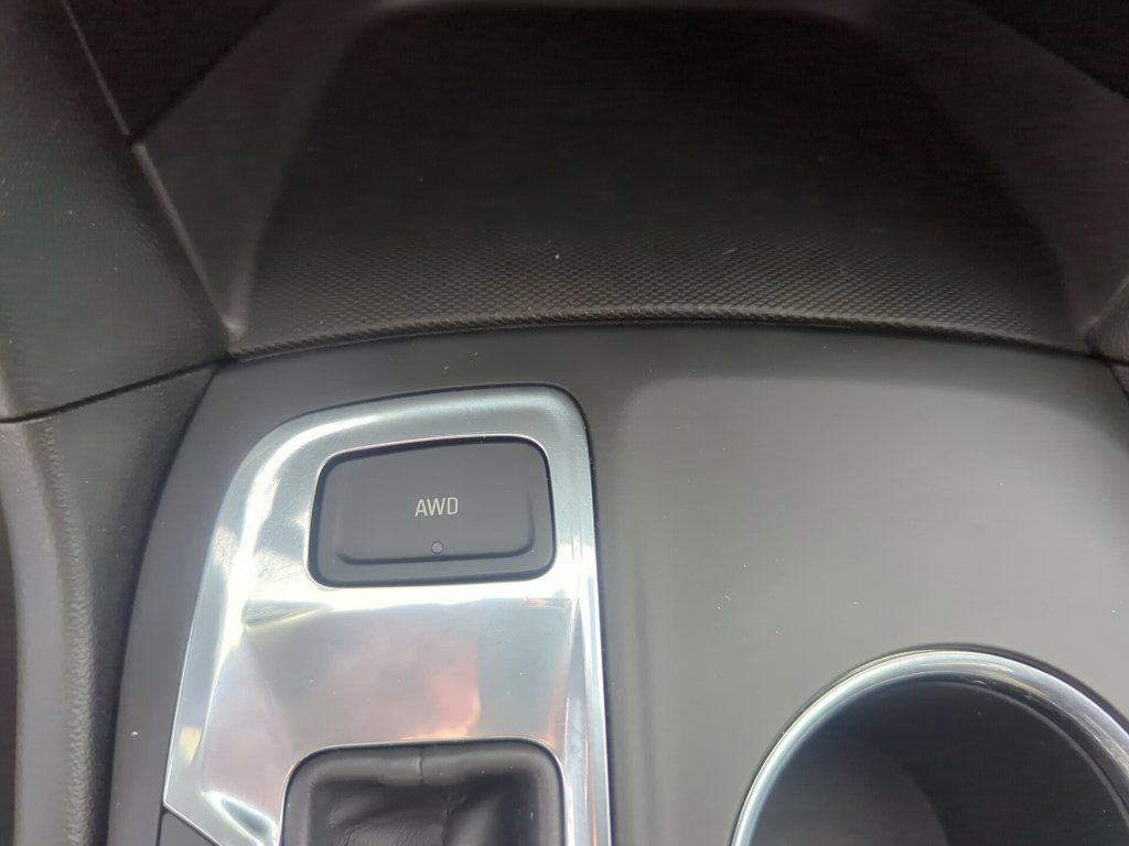 Certified 2019 Chevrolet Equinox LT w/ LPO, Floor Liner Package AWD/4WD image 25
