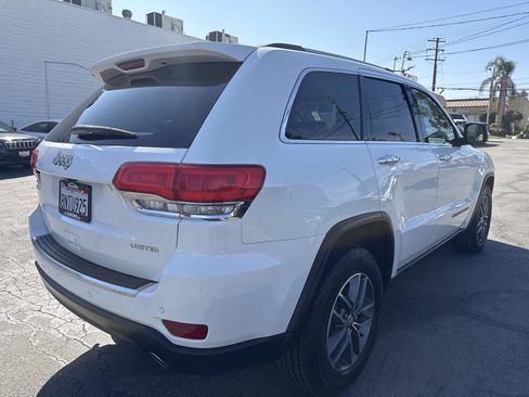 Used 2017 Jeep Grand Cherokee Limited image 7