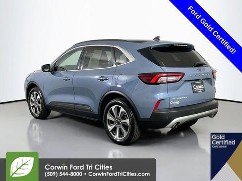 Used 2025 Ford Escape Platinum image 11