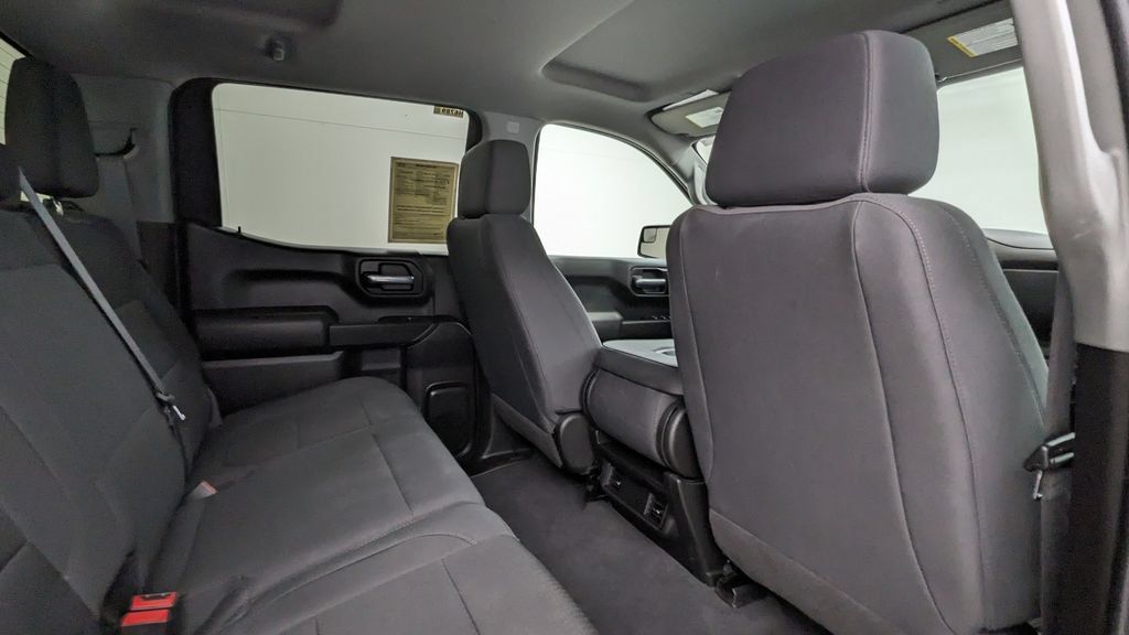 Used 2021 Chevrolet Silverado 1500 Custom Trail Boss AWD/4WD image 34