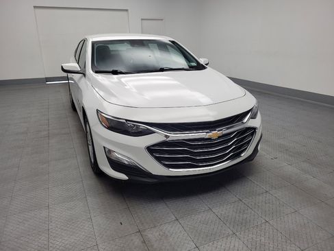 Used 2025 Chevrolet Malibu LS w/ Driver Confidence Package FWD image 14
