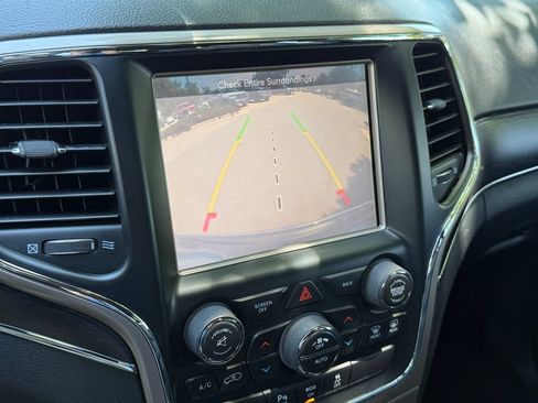 Used 2014 Jeep Grand Cherokee Limited AWD/4WD image 22