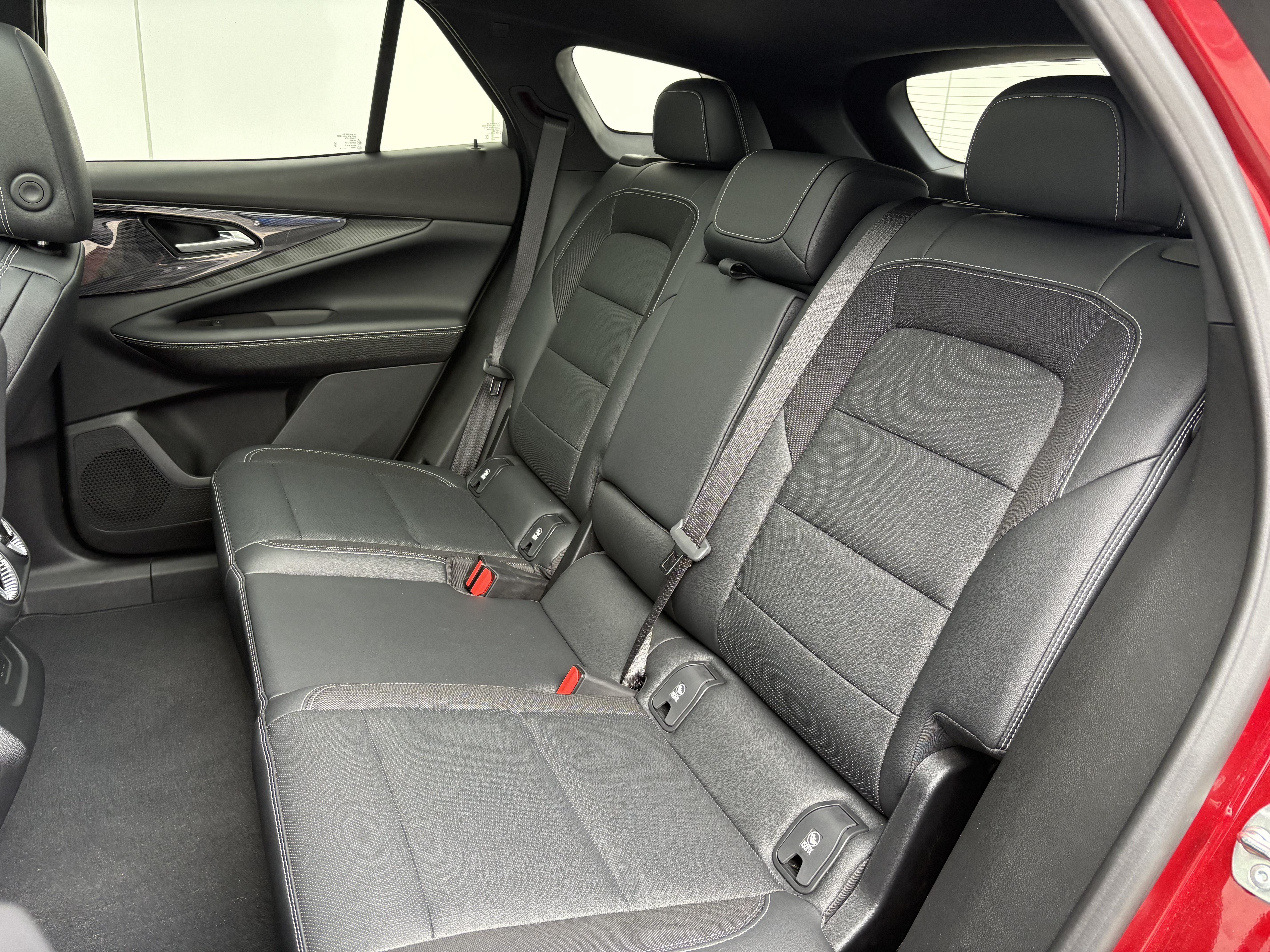 Used 2024 Chevrolet Blazer EV LT AWD/4WD image 12