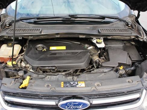 Used 2016 Ford Escape Titanium FWD image 22