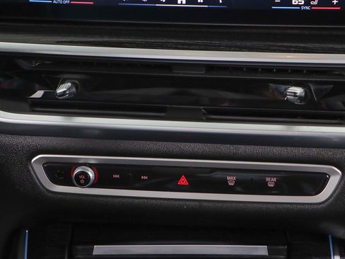 Used 2024 BMW X5 M60i image 20