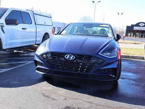 Used 2021 Hyundai Sonata SEL image 2
