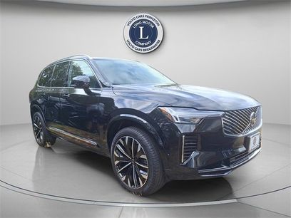 New 2026 Volvo XC90 B6 Plus w/ Protection Package Premier