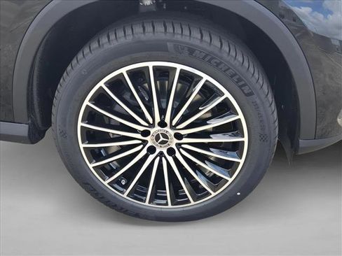 New 2026 Mercedes-Benz GLC 300 image 18