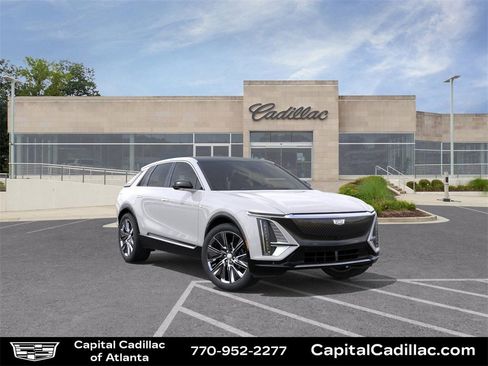 New 2025 Cadillac Lyriq Luxury image 1