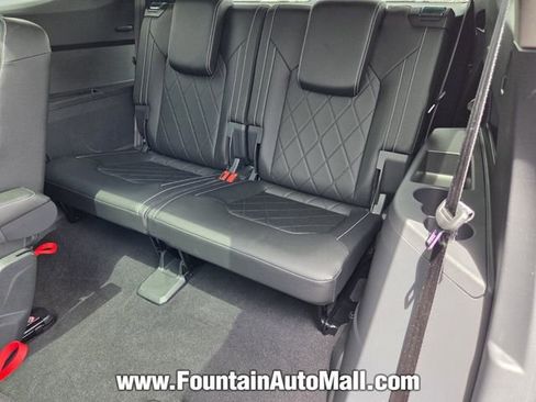 Used 2025 Volkswagen Atlas SEL Premium R-Line AWD/4WD image 10