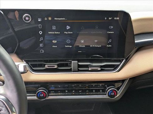 Used 2025 Chevrolet Equinox ACTIV w/ Safety and Technology Package FWD image 11