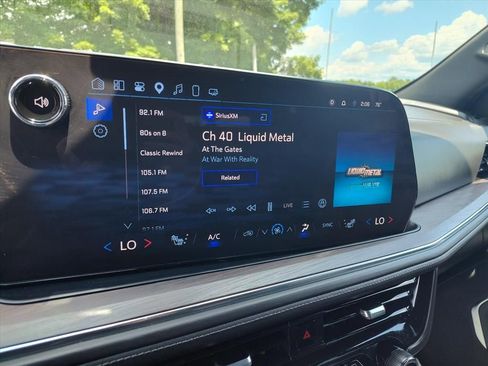 Used 2025 Chevrolet Tahoe Z71 AWD/4WD image 20