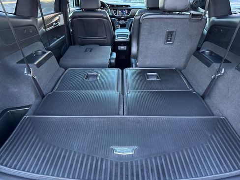 Used 2020 Cadillac XT6 Premium Luxury w/ Platinum Package image 20