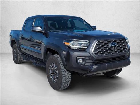 Used 2023 Toyota Tacoma TRD Off-Road image 3