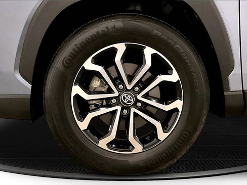 Used 2023 Toyota Corolla Cross AWD Hybrid image 33
