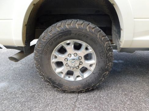 Used 2021 RAM 2500 Laramie AWD/4WD image 8
