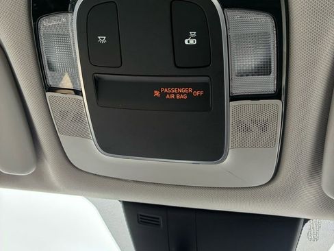 Used 2023 Hyundai Tucson SE image 38