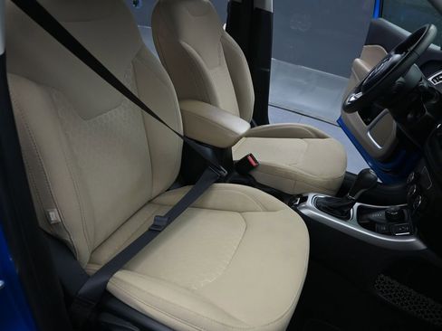 Used 2018 Jeep Compass Sport AWD/4WD image 25