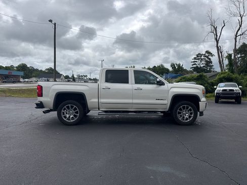 Used 2015 GMC Sierra 1500 Denali w/ Driver Alert Package AWD/4WD image 6
