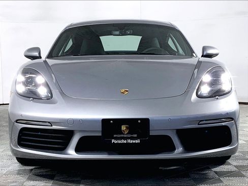 Used 2025 Porsche 718 Cayman RWD image 6