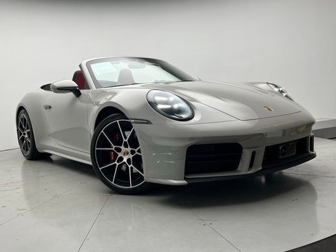 Certified 2025 Porsche 911 Carrera RWD image 24
