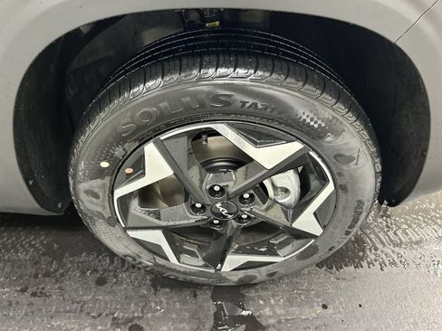 New 2026 Kia Seltos S AWD/4WD image 7