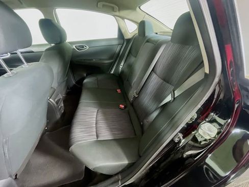 Used 2019 Nissan Sentra SV FWD image 20
