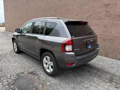Used 2015 Jeep Compass Sport w/ Power Value Group AWD/4WD image 4