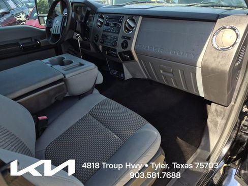 Used 2016 Ford F250 XLT w/ XLT Value Package AWD/4WD image 13