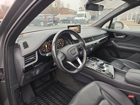 Used 2017 Audi Q7 3.0T Premium Plus w/ Premium Plus Package image 26