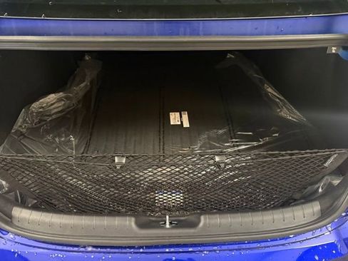 New 2026 Hyundai Elantra Hybrid FWD image 32