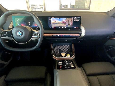 Used 2025 BMW X3 xDrive30i image 15
