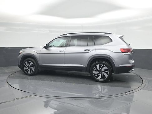 Used 2025 Volkswagen Atlas SE AWD/4WD image 26