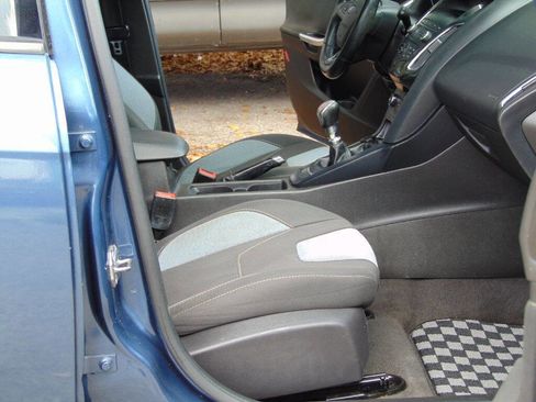 Used 2018 Ford Focus ST image 26