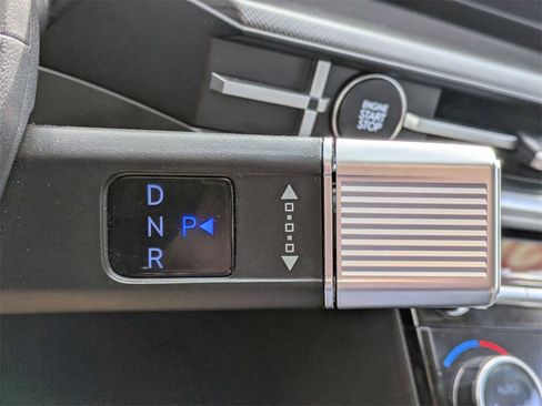 Used 2025 Hyundai Santa Fe SEL image 19