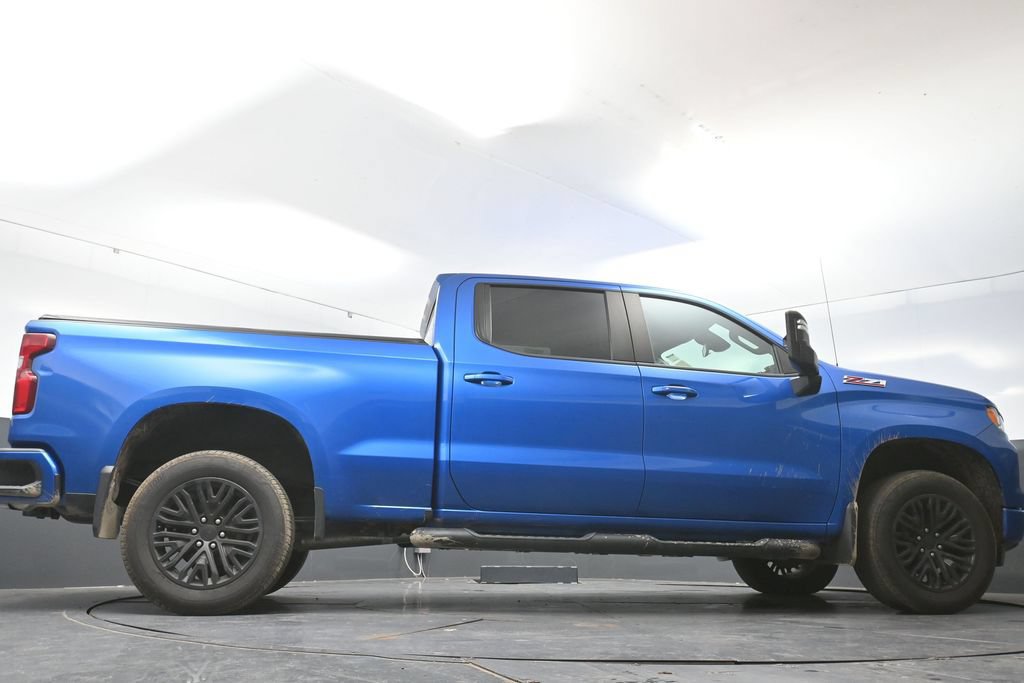 Used 2024 Chevrolet Silverado 1500 RST AWD/4WD image 18