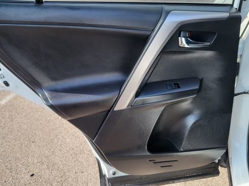 Used 2017 Toyota RAV4 XLE image 22