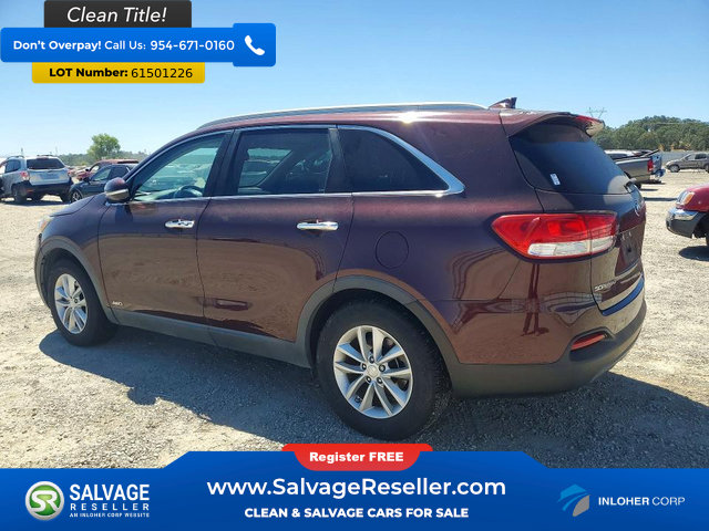 Used 2017 Kia Sorento AWD w/ LX Convenience Package image 3