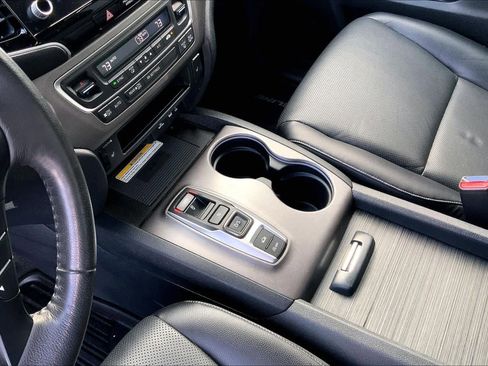 Used 2023 Honda Ridgeline RTL-E image 17