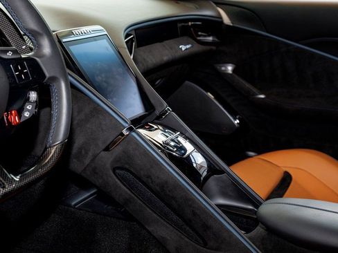 Used 2024 Ferrari Roma image 17