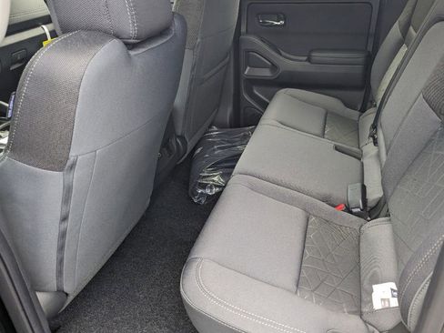 New 2025 Nissan Frontier SV w/ SV Convenience Package image 24