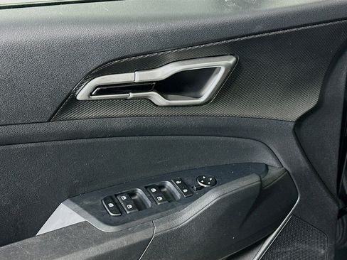 Used 2024 Kia Sportage LX image 15