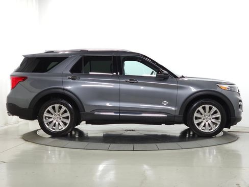 Used 2023 Ford Explorer King Ranch w/ Technology Package AWD/4WD image 12