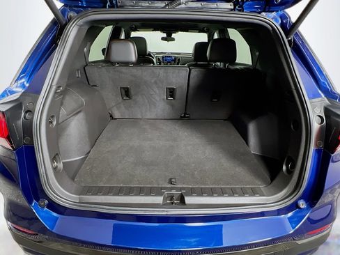 Used 2023 Chevrolet Equinox RS w/ RS Leather Package image 27