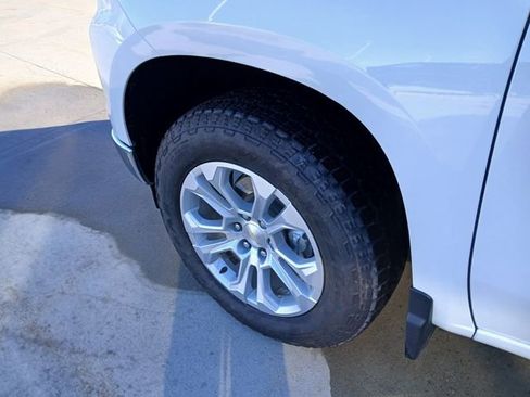 Certified 2024 Chevrolet Silverado 1500 LTZ w/ LTZ Premium Package image 31