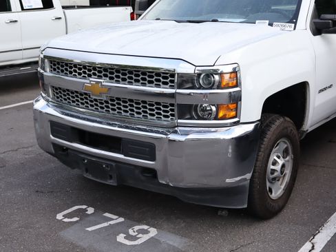 Used 2019 Chevrolet Silverado 2500 W/T w/ WT Convenience Package RWD image 17