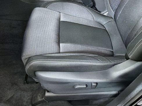 Used 2024 Subaru Ascent Premium w/ Convenience Package AWD/4WD image 21