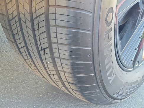 Used 2025 Nissan Murano SV image 25